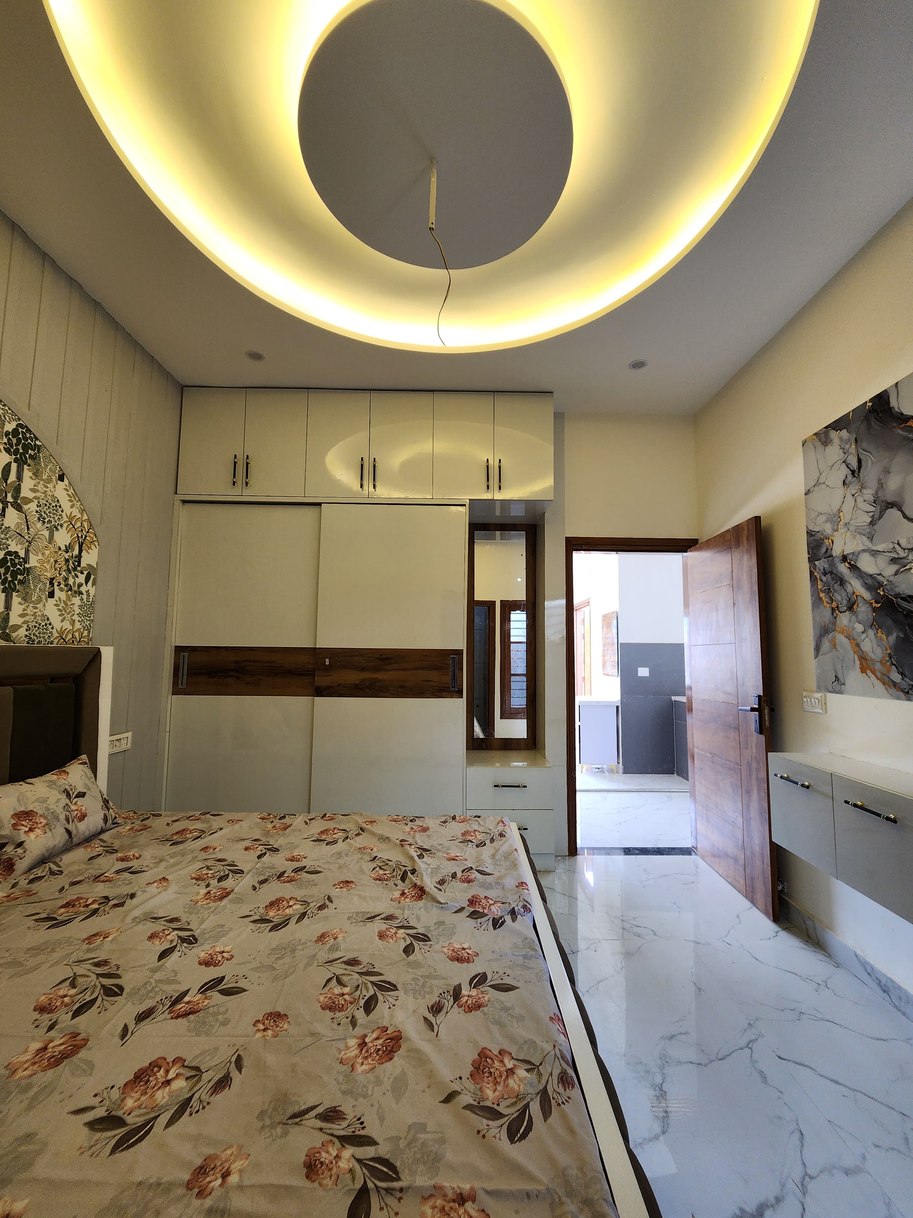 2 BHK + Pooja Room,Study Room Apartment For Sale in Sunny Enclave