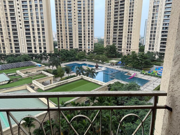 Exterior View, hiranandani-tribeca 3 Bedroom 950 Sq.Ft. Apartment In Ghodbunder Road Thane 9235317