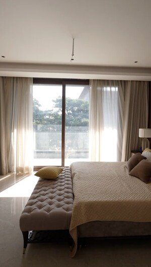 Bedroom in 3 BHK Builder Floor at New Rajinder Nagar – for Sale