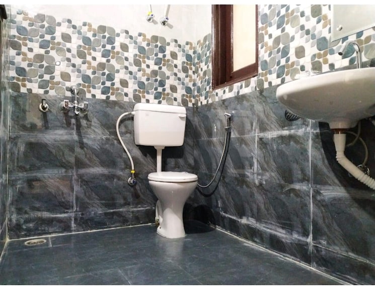 Living Room, rwa-apartments-sector-45 3 Bedroom 2500 Sq.Ft. Builder Floor In Sector 45 Noida 9235347