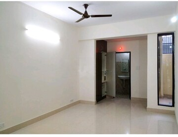 Room in 3 BHK Builder Floor at RWA Apartments Sector 45, Sector 45 – for Rent