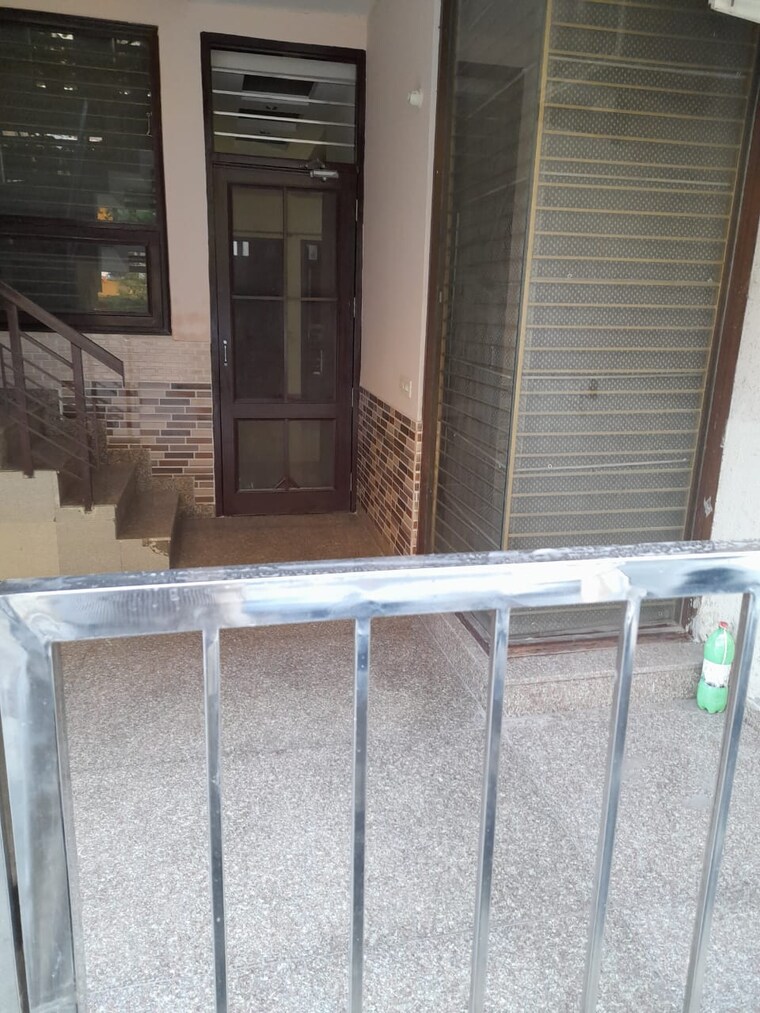 Balcony, pir machalla 3 Bedroom 1350 Sq.Ft. Apartment In Pir Machalla Zirakpur 9235346