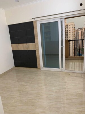 Room in 3 BHK Apartment at Mahagun Mywoods, Sector 16c Greater Noida – for Sale