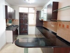 Kitchen in 3 BHK Apartment at Parsvnath Green Ville, Sector 48 – for Rent