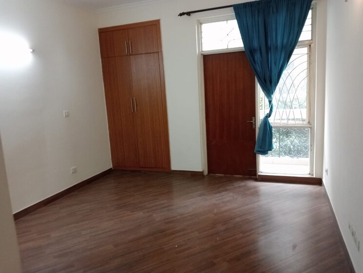 Room, parsvnath-green-ville 3 Bedroom 1665 Sq.Ft. Apartment In Sector 48 Gurgaon 9235407