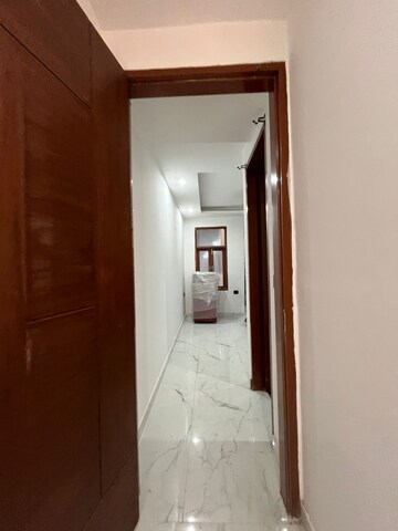  1 BHK Apartment at Saket – for Rent