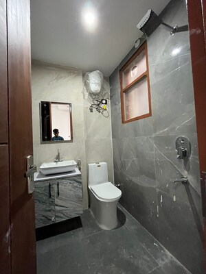 Bathroom in 1 BHK Apartment at Saket – for Rent