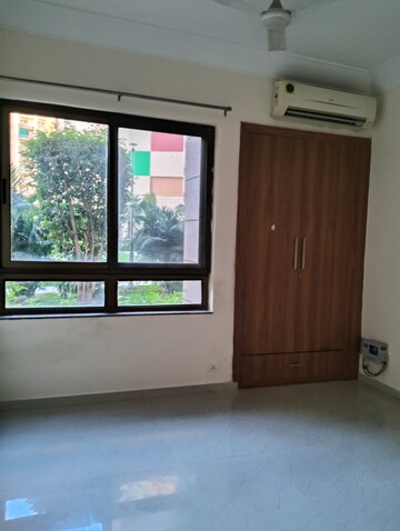3 BHK Apartment For Rent in Unitech Fresco, Sector 50