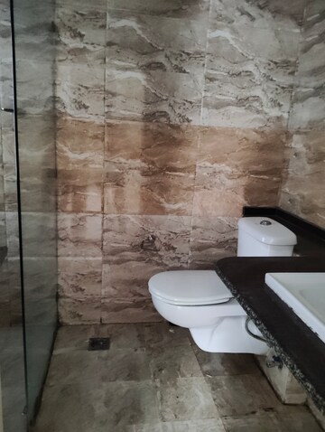 Bathroom in 3 BHK Apartment at Unitech Fresco, Sector 50 – for Rent