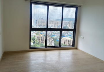 Room in 4 BHK Apartment at Kanakia Rainforest, Andheri East – for Rent