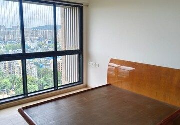 Room in 4 BHK Apartment at Kanakia Rainforest, Andheri East – for Rent