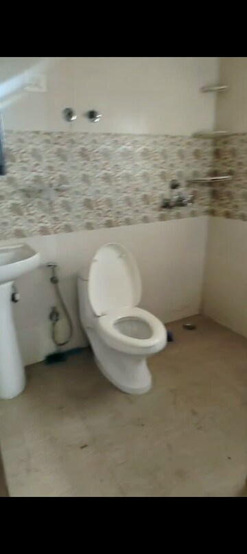 Bathroom in 3 BHK Apartment at DPL Flora Heritage, Sector 1 Greater Noida – for Rent
