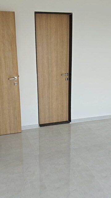 Room in 2 BHK Apartment at Adityaraj Breeze, Vikhroli East – for Sale