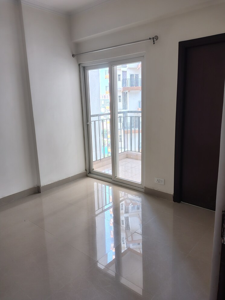 Room, amrapali-tropical-garden 3 Bedroom 1185 Sq.Ft. Apartment In Tech Zone 4 Greater Noida Greater Noida 9235498