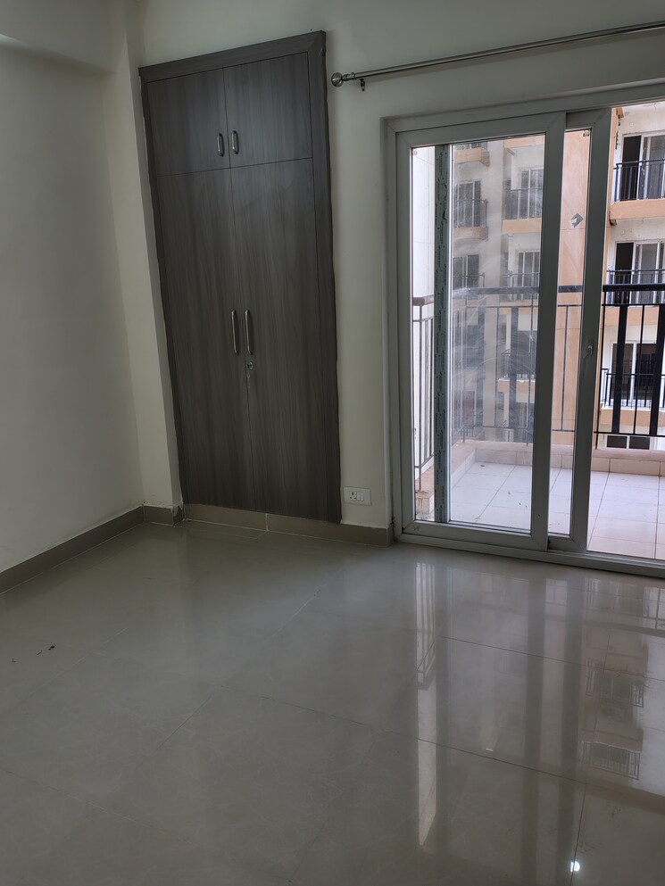 Bedroom, amrapali-tropical-garden 3 Bedroom 1185 Sq.Ft. Apartment In Tech Zone 4 Greater Noida Greater Noida 9235498