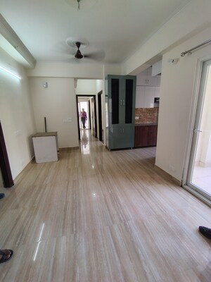 Building Lobby in 3 BHK Apartment at Amrapali Tropical Garden, Tech Zone 4 Greater Noida – for Rent