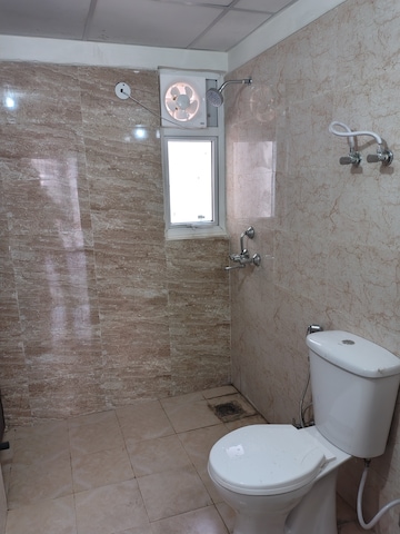 Bathroom in 3 BHK Apartment at Amrapali Tropical Garden, Tech Zone 4 Greater Noida – for Rent