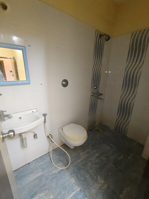 Attached Bathroom in 3 BHK Apartment at Kopar Khairane – for Rent