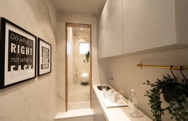 Bathroom, bhoomi-9-business-bay Commercial Office Space 1229 Sq.Ft. In Malad West Mumbai 9235598