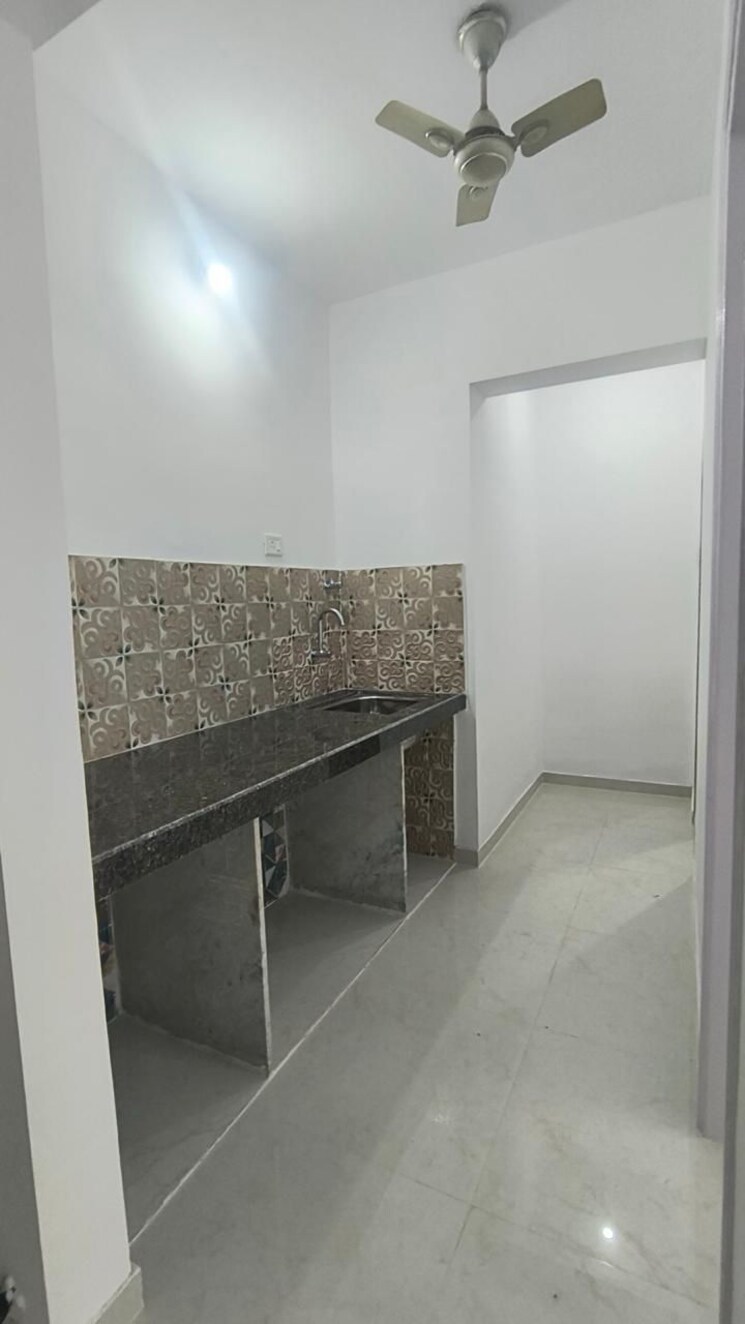Kitchen, puranik-rumah-bali 2 Bedroom 650 Sq.Ft. Apartment In Ghodbunder Road Thane 9235536