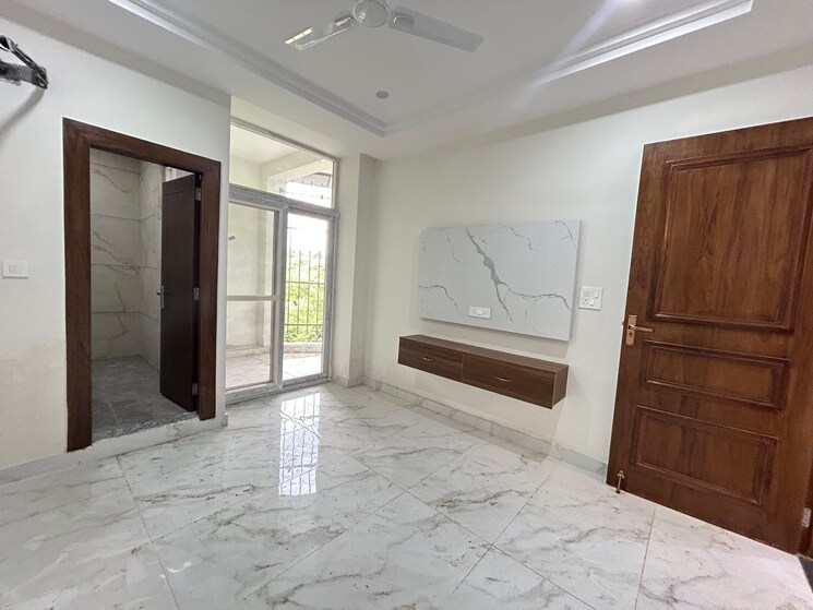 Room, sahastradhara road 3 Bedroom 1800 Sq.Ft. Builder Floor In Sahastradhara Road Dehradun 9235606