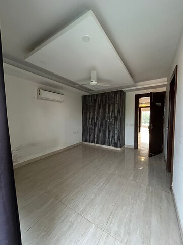 Room in 3 BHK Independent House at Palam Vihar – for Rent