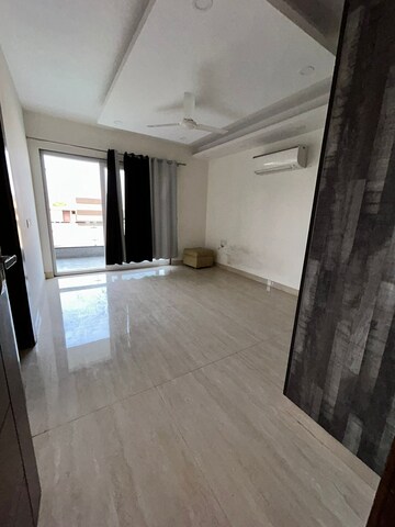 Room in 3 BHK Independent House at Palam Vihar – for Rent