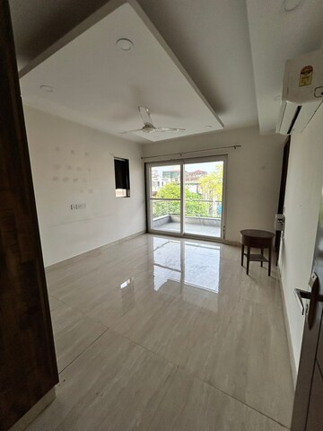 Room in 3 BHK Independent House at Palam Vihar – for Rent