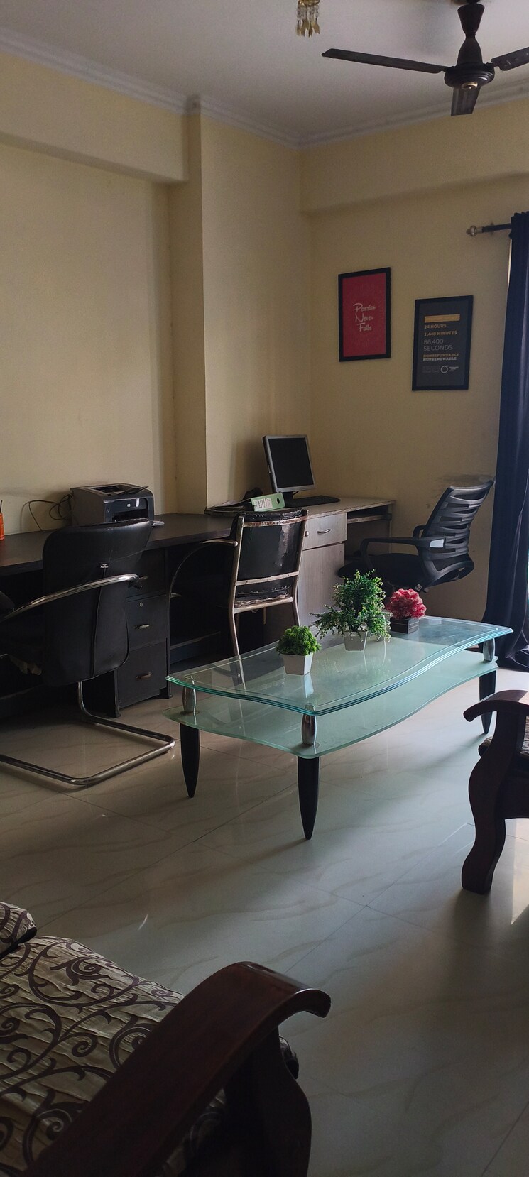 Team Area, futec-gateway 3 Bedroom 1435 Sq.Ft. Apartment In Sector 75 Noida 9235631