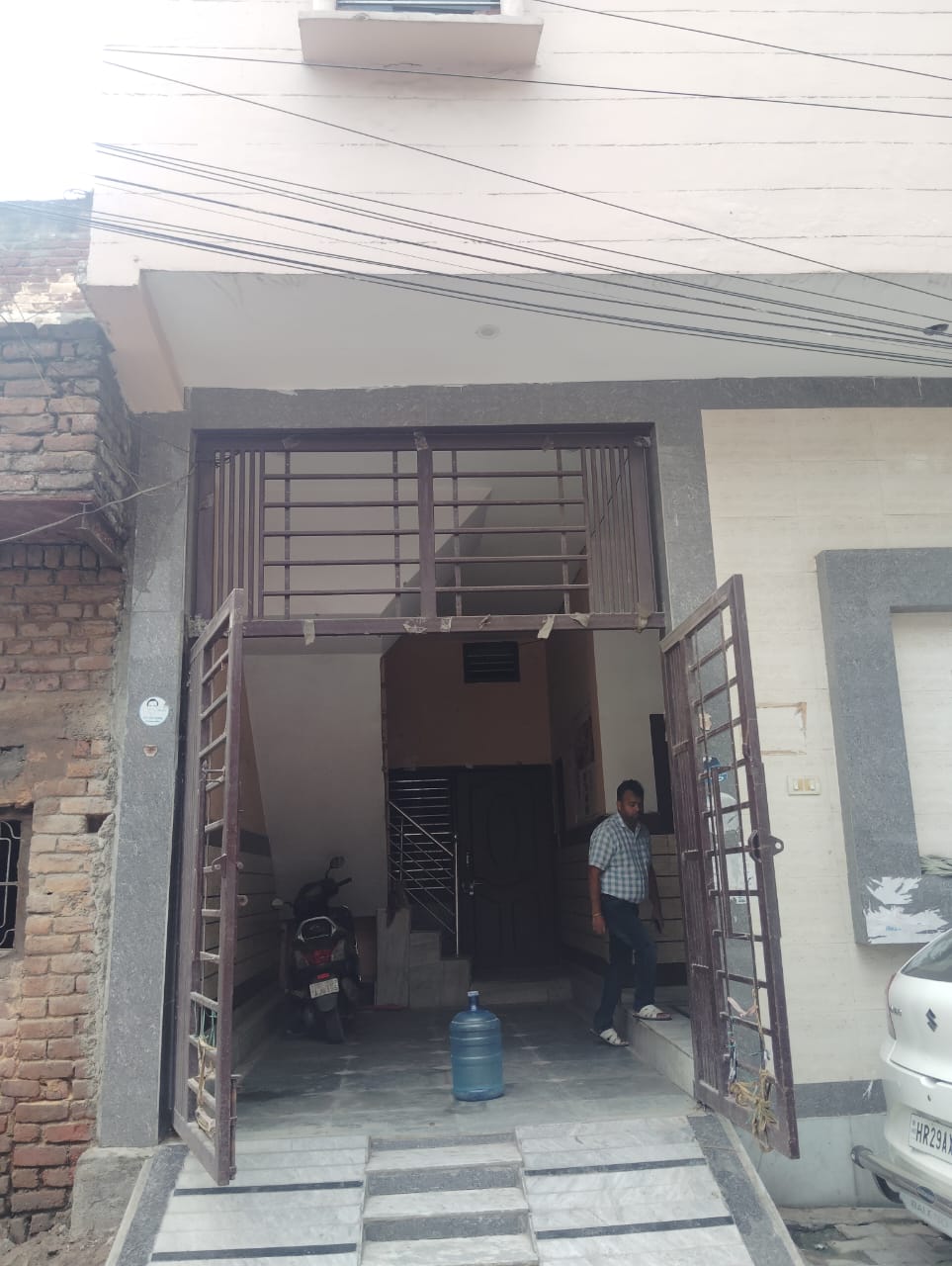 6 BHK + Extra Room Independent House For Sale in Neha Florence