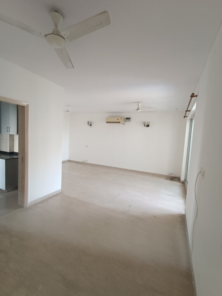 Room, bestech-park-view-spa-next 3 Bedroom 1935 Sq.Ft. Apartment In Sector 67 Gurgaon 9235758