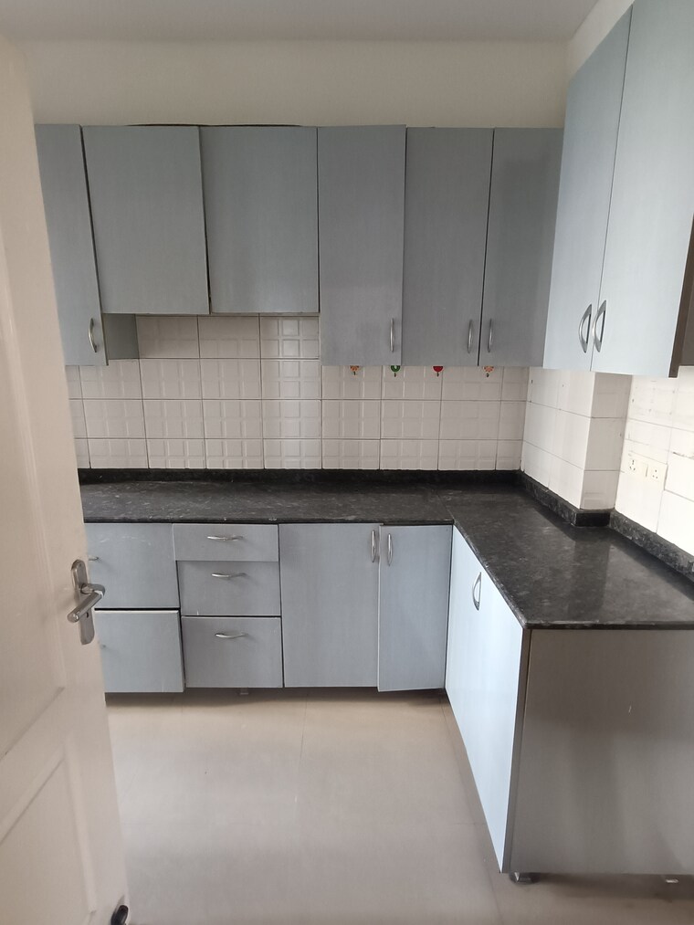 Kitchen, bestech-park-view-spa-next 3 Bedroom 1935 Sq.Ft. Apartment In Sector 67 Gurgaon 9235758