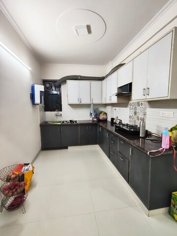 Kitchen in 3 BHK Builder Floor at Bharat Residency Gurgaon, Sector 15 – for Rent