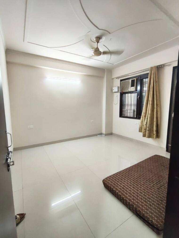 Room, bharat-residency-gurgaon 3 Bedroom 1450 Sq.Ft. Builder Floor In Sector 15 Gurgaon 9235708