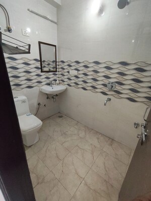 Bedroom in 3 BHK Builder Floor at Bharat Residency Gurgaon, Sector 15 – for Rent