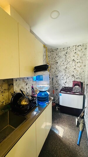 Kitchen in 1 BHK Builder Floor at Malviya Nagar – for Rent