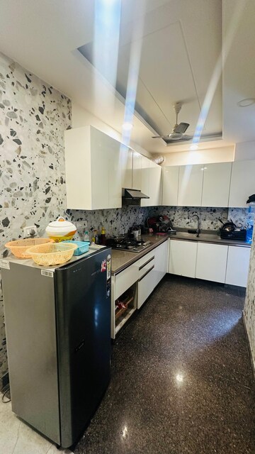 Team Area in 1 BHK Builder Floor at Malviya Nagar – for Rent