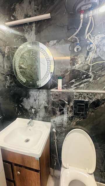 Bathroom in 1 BHK Builder Floor at Malviya Nagar – for Rent
