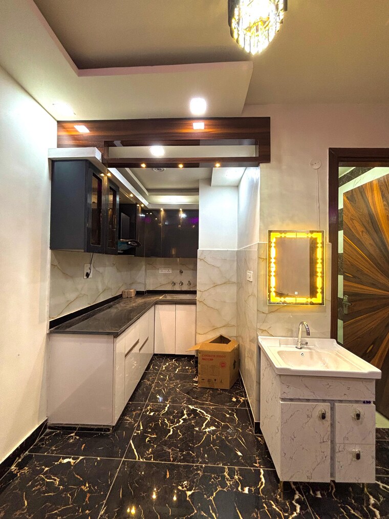 Kitchen, dwarka mor 2 Bedroom 70 Sq.Yd. Builder Floor In Dwarka Mor Delhi 9235737