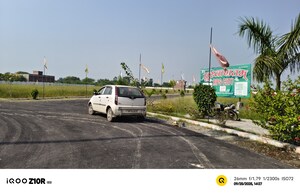  Plot For Sale in Chaubepur