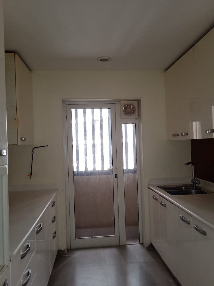 Kitchen, lodha-fiorenza 2 Bedroom 890 Sq.Ft. Apartment In Goregaon East Mumbai 9235768