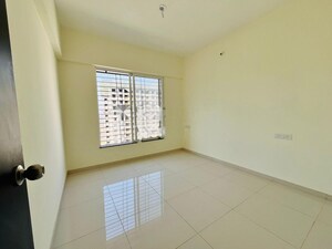 Room in 2 BHK Apartment at Kolte Patil R10, Hinjewadi – for Rent