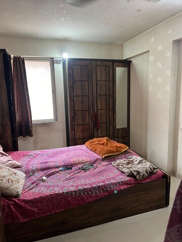 Bedroom in 1 BHK Apartment at Sai Kunj, Guruwar Peth – for Rent