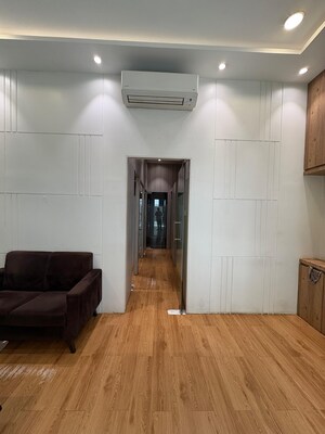 Bedroom in  Office Space at Goregaon East – for Rent