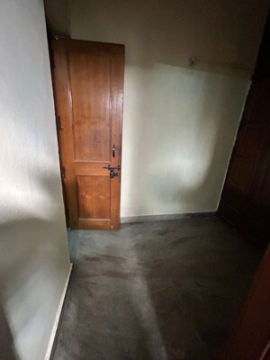 Room in 2 BHK Independent House at Sector 22 – for Rent
