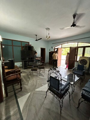 Gym in 2 BHK Independent House at Sector 22 – for Rent