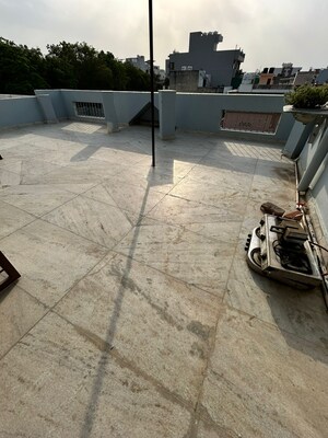 Parking in 2 BHK Independent House at Sector 22 – for Rent