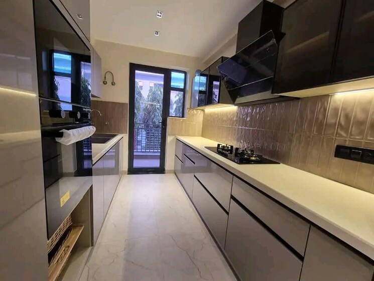 Kitchen, lajpat nagar 2 Bedroom 1850 Sq.Ft. Apartment In Lajpat Nagar Delhi 9235979