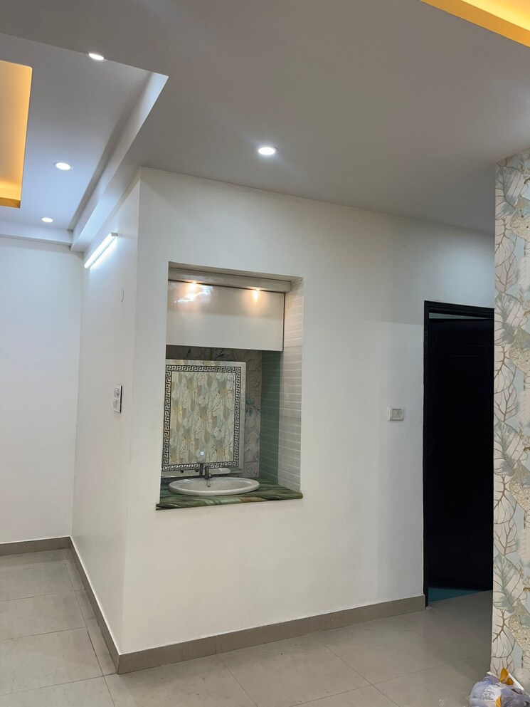 Room, vasundhara sector 1 3 Bedroom 78 Sq.Mt. Builder Floor In Vasundhara Sector 1 Ghaziabad 9236034