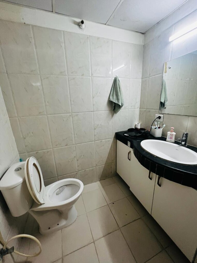 Bathroom, mapsko-casa-bella-apartments 3.5 Bedroom 1960 Sq.Ft. Apartment In Sector 82 Gurgaon 9236037